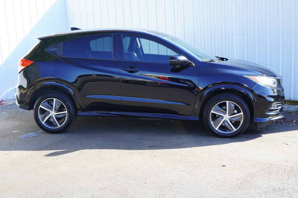 Used 2020 Honda HR-V Touring image 2