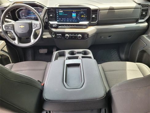 Used 2024 Chevrolet Silverado 2500 LT image 15