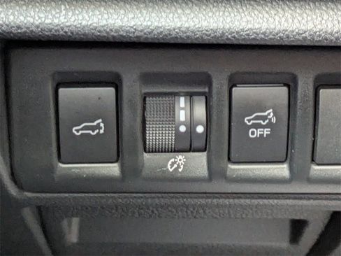 Used 2024 Subaru Outback Onyx Edition image 27