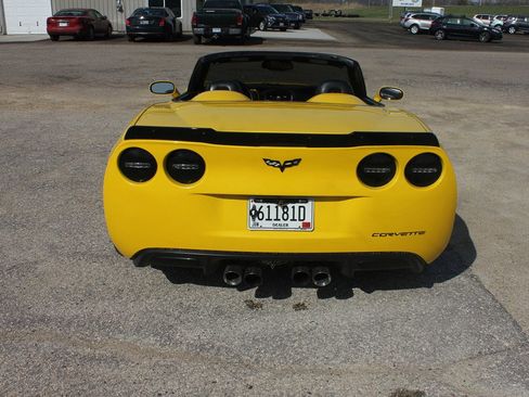 Used 2011 Chevrolet Corvette Grand Sport w/ Preferred Equipment Group image 14