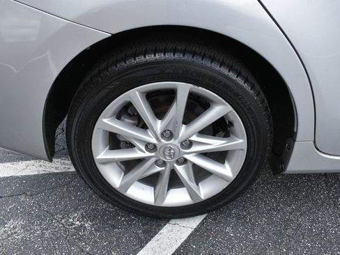 Used 2012 Toyota Prius V Five FWD image 35