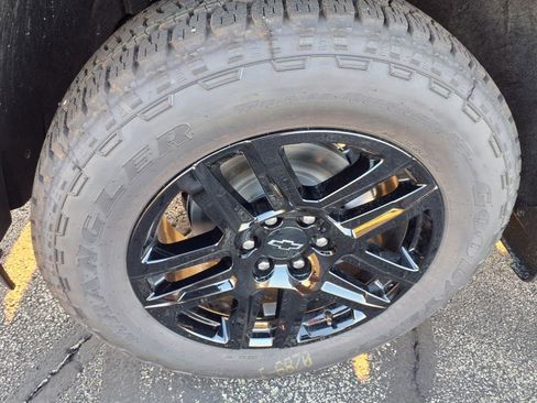 New 2025 Chevrolet Silverado 1500 Custom w/ Turbomax Blackout Package image 7