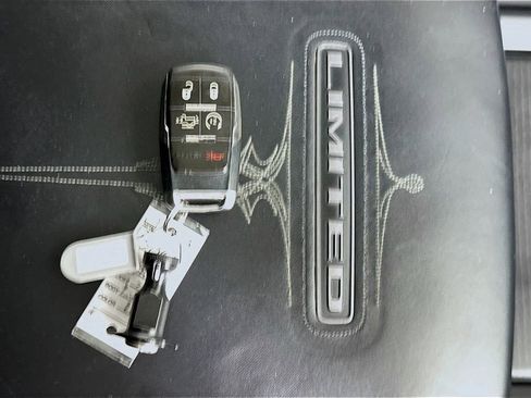 Used 2022 RAM 2500 Limited image 35