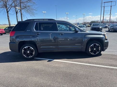 Used 2017 GMC Terrain SLE w/ Nightfall Package image 3
