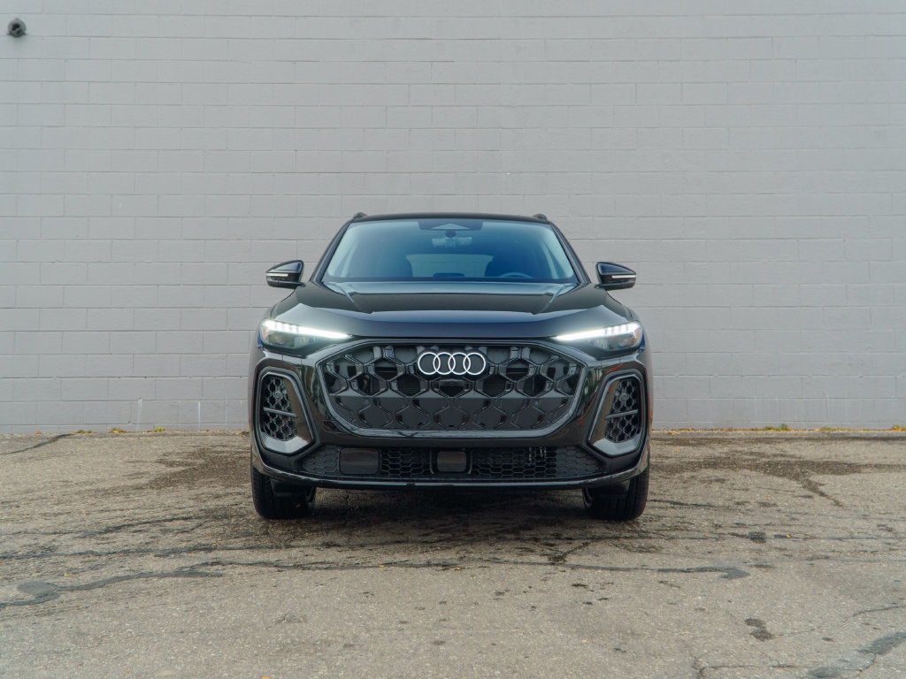 New 2026 Audi Q5 Premium Plus AWD/4WD image 2