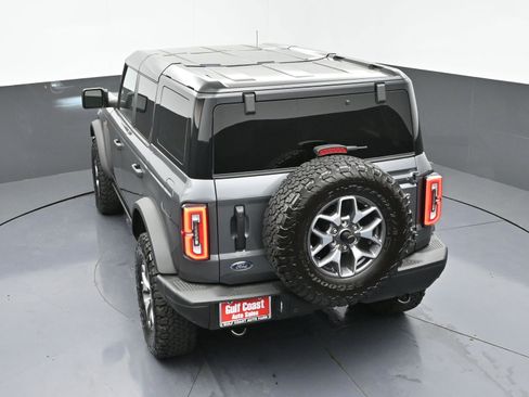 Used 2025 Ford Bronco Badlands image 43