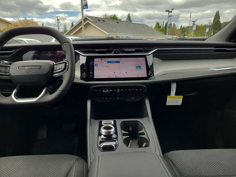 New 2026 Jeep Cherokee Laredo AWD/4WD image 18