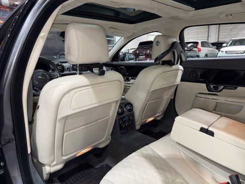Used 2019 Jaguar XJ L Portfolio image 12