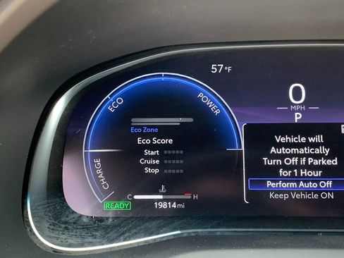 Used 2023 Toyota Venza Limited image 33