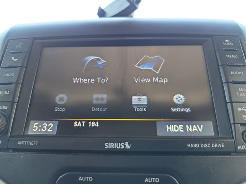 Used 2014 Jeep Wrangler Unlimited Sahara w/ Dual Top Group AWD/4WD image 21