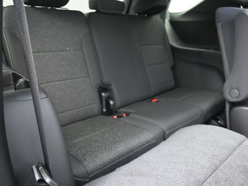 Certified 2026 Chevrolet Traverse LT w/ Enhanced Driving Package FWD image 35