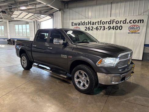 Used 2015 RAM 1500 Laramie w/ Convenience Group image 2