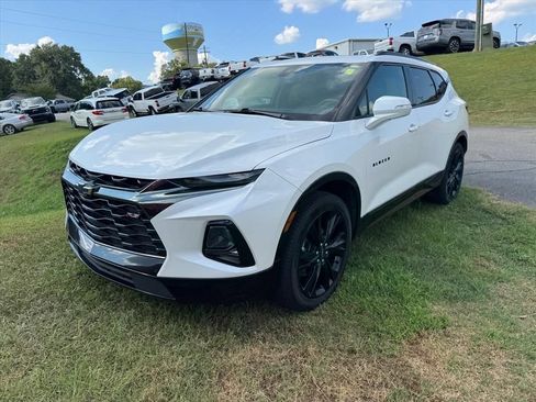 Used 2021 Chevrolet Blazer RS w/ Enhanced Convenience Package FWD image 9