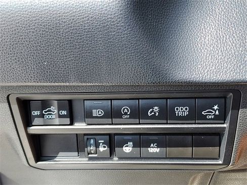 Used 2022 Toyota Tundra SR5 image 24