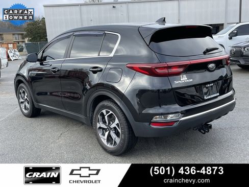 Used 2022 Kia Sportage LX image 5