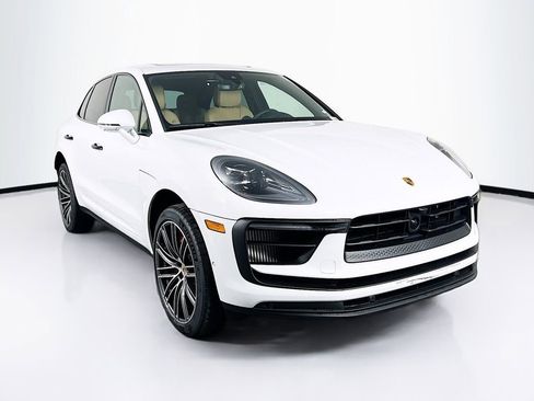New 2026 Porsche Macan S image 7