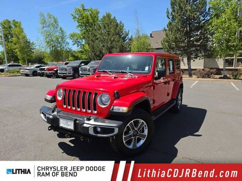 Used 2018 Jeep Wrangler Unlimited Sahara AWD/4WD image 1