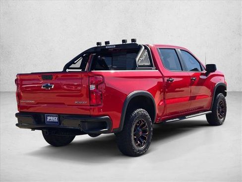 Used 2023 Chevrolet Silverado 1500 ZR2 w/ Technology Package image 5