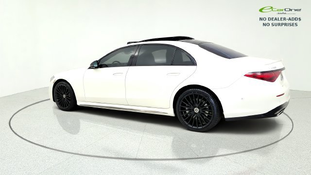 Used 2023 Mercedes-Benz S 580 4MATIC Sedan w/ AMG Line image 6