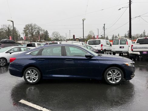 Used 2019 Honda Accord LX image 6