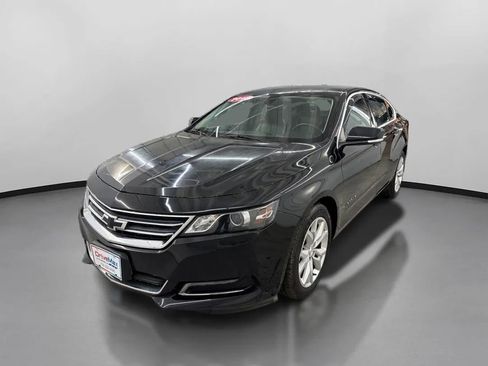 Used 2018 Chevrolet Impala LT w/ LT Entertainment Package FWD image 4