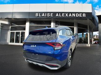 Used 2023 Kia Sportage EX AWD/4WD video 3