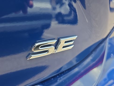 Used 2026 Toyota Camry SE FWD image 27