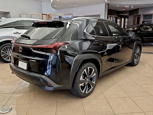 New 2026 Lexus UX 300h FWD image 5