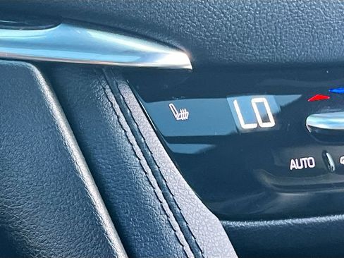 Used 2023 Cadillac XT5 Premium Luxury AWD/4WD image 20