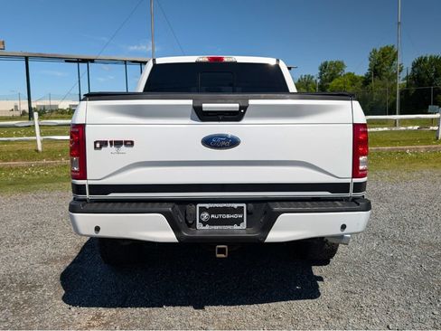 Used 2017 Ford F150 XLT w/ Equipment Group 302A Luxury AWD/4WD image 6