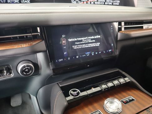 New 2026 Lincoln Navigator Black Label image 6