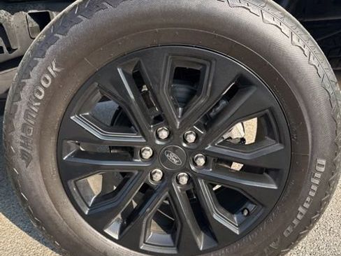 Used 2024 Ford F150 Lariat w/ Equipment Group 502A High image 23