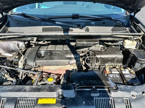 Used 2012 Toyota Highlander FWD image 12