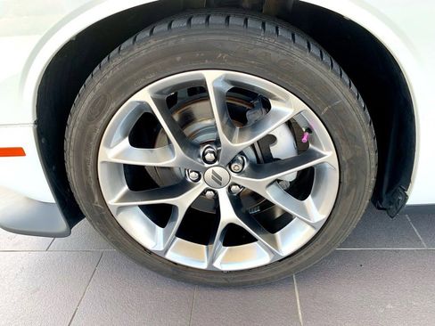 Used 2021 Dodge Challenger GT image 9