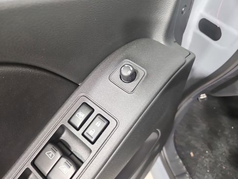 New 2026 Nissan Frontier SV AWD/4WD image 11