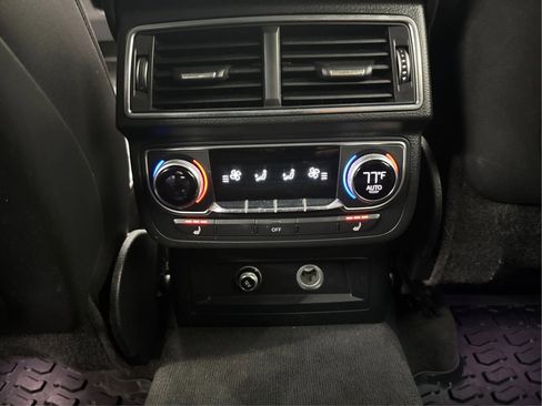 Used 2018 Audi Q7 3.0T Prestige w/ Prestige Package image 29