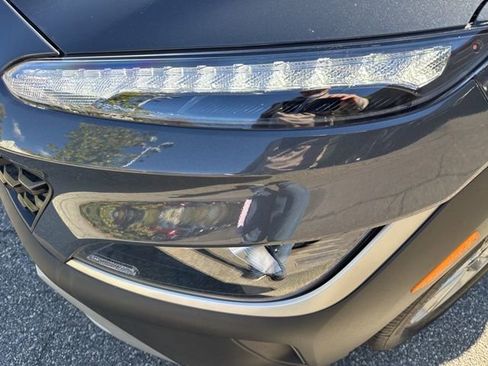 Certified 2023 Hyundai Kona SEL w/ Convenience Package image 32