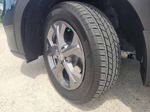 New 2026 Honda HR-V LX image 8