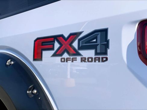 Used 2020 Ford F150 Lariat w/ Equipment Group 502A Luxury image 9