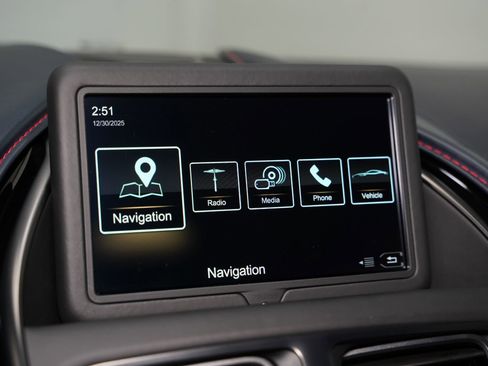 Used 2018 Aston Martin DB11 V12 image 41