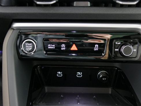 New 2025 Audi Q5 Premium image 20