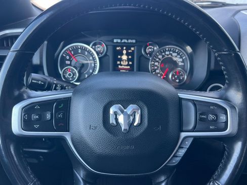 Used 2022 RAM 1500 Big Horn AWD/4WD image 23