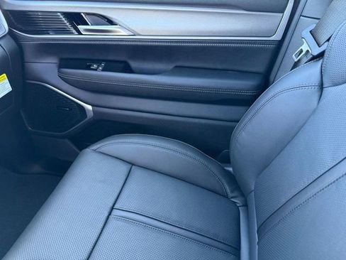 New 2026 Jeep Grand Wagoneer 4WD image 26