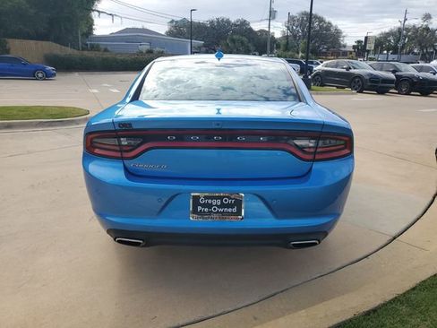 Used 2023 Dodge Charger SXT RWD image 11