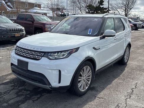 Used 2018 Land Rover Discovery HSE Luxury image 2