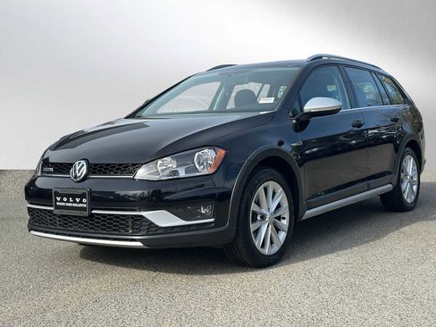 Used 2017 Volkswagen Golf Alltrack S AWD/4WD image 7