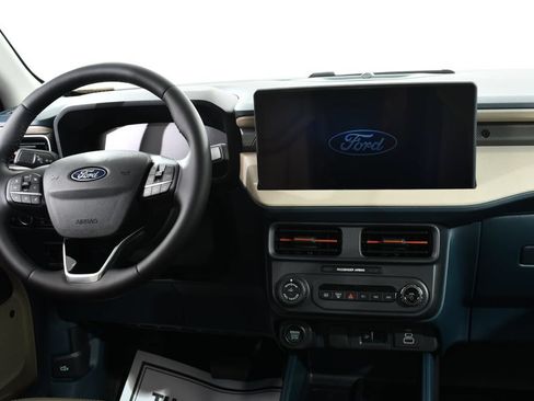 New 2026 Ford Maverick Lariat w/ 4K Tow Package AWD/4WD image 8