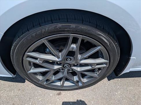 Used 2023 Nissan Altima 2.0 SR FWD image 9