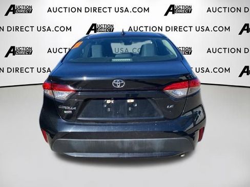 Used 2021 Toyota Corolla LE image 15