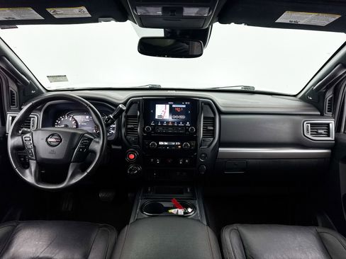 Used 2020 Nissan Titan PRO-4X w/ Pro-4x Convenience Package image 21